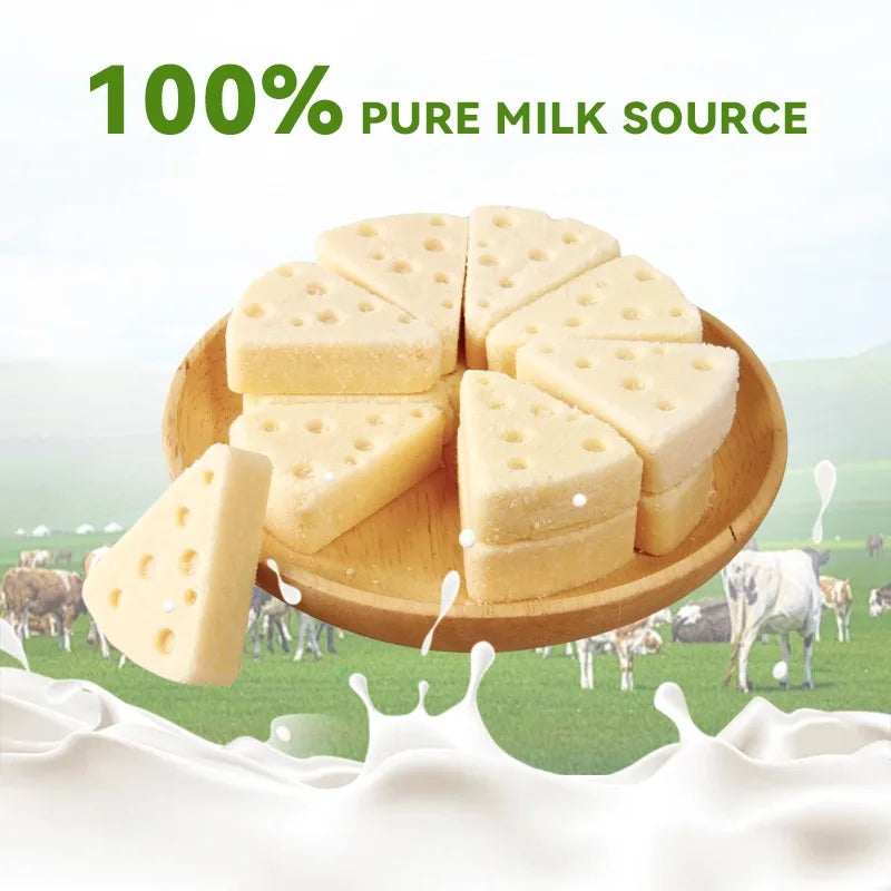 Dried pet food, cheese rich in calcium and nutrients