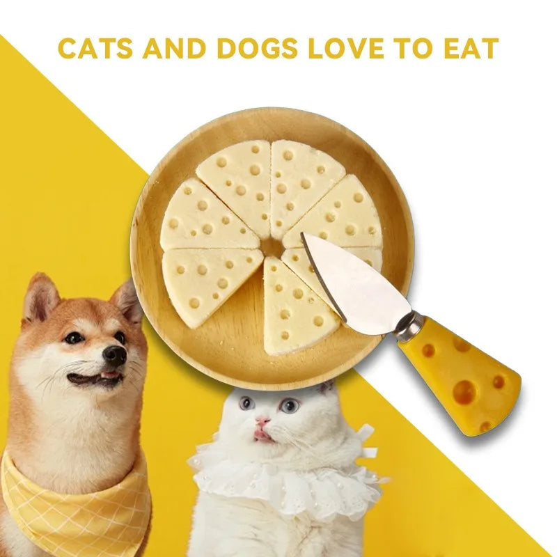Dried pet food, cheese rich in calcium and nutrients